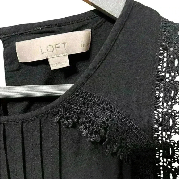 🟠Loft Black Lace Tank in petite XXS - Picture 4 of 4